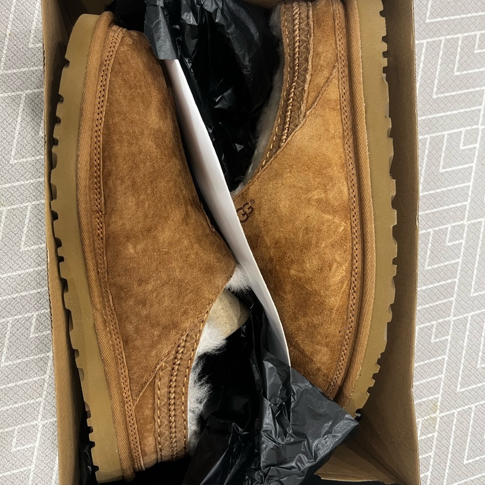 *BRAND NEW* Men's Ugg Shoes